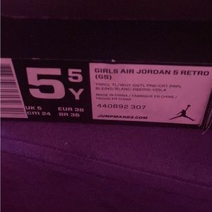 Jordan retro 5. Size 5.5GS